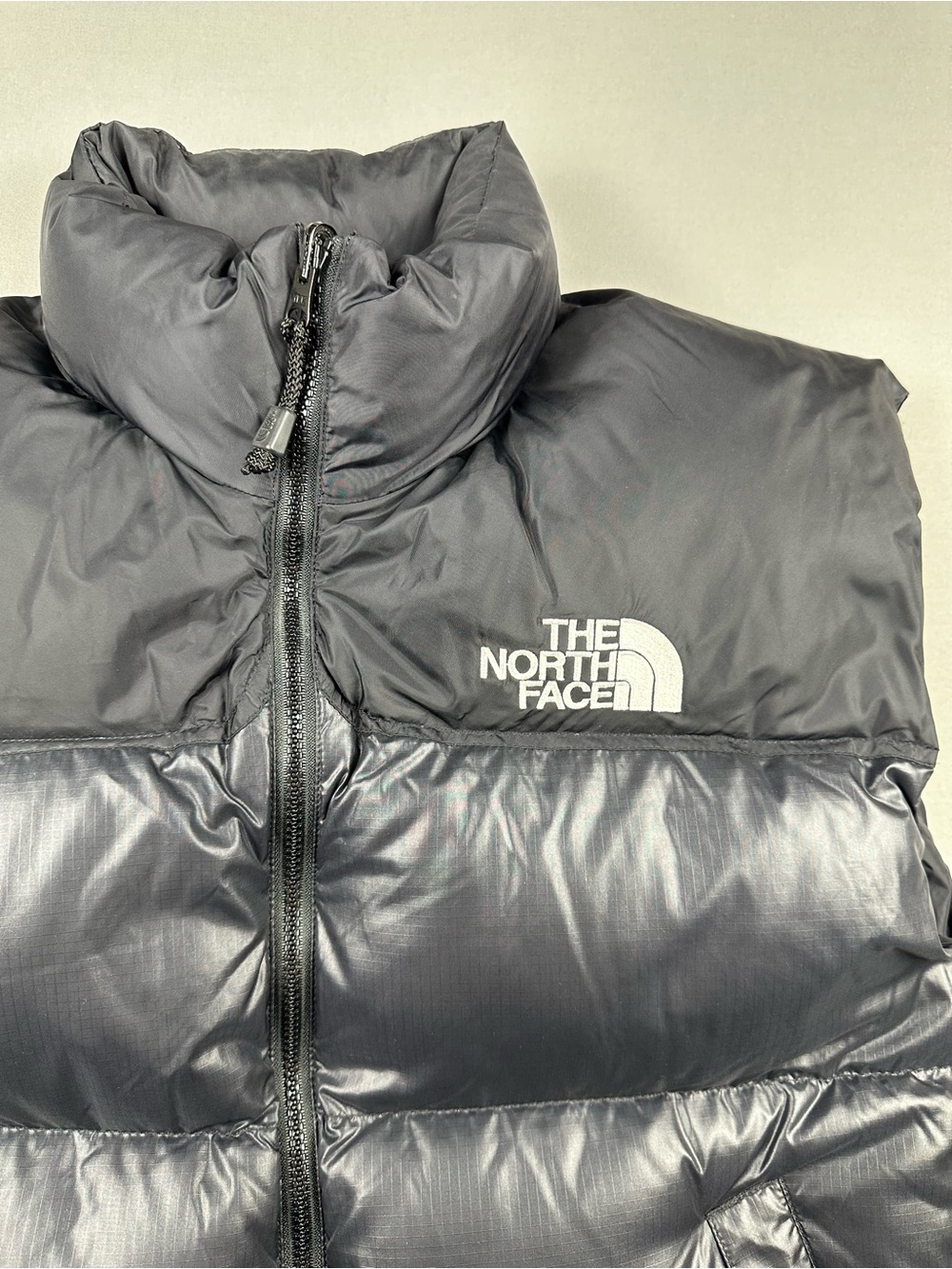 VINTAGE The North Face 1996 Retro Nuptse Vest, 700-Fill Goose Down - Women Large - Picture 2 of 14